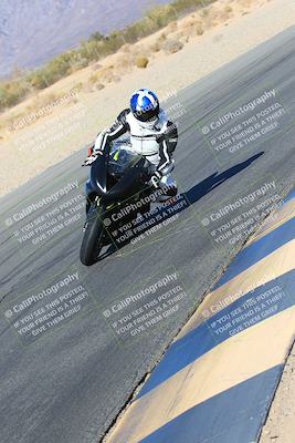 media/Jan-08-2022-SoCal Trackdays (Sat) [[1ec2777125]]/Turn 6 Inside (1pm)/